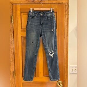 Judy Blue distressed denim jeans size 5 / 27 Boyfriend fit